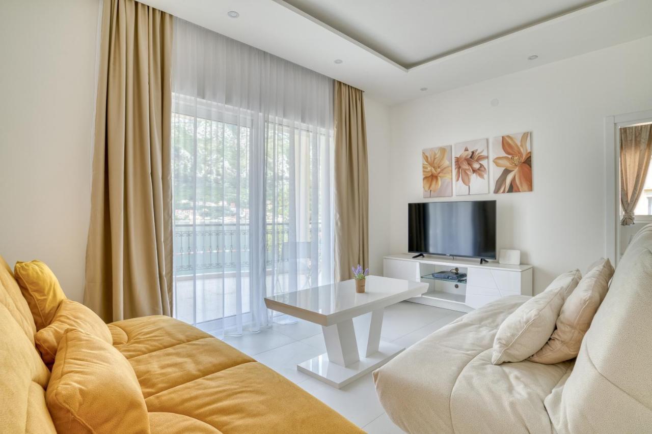 The Golden Luxury Apartments Kotor Exterior photo